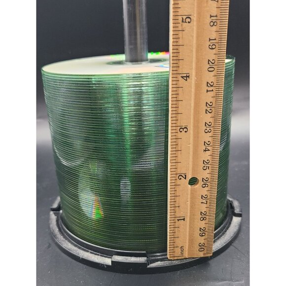 Staples CD-R Recordable Discs 700 MB 80 Min 52x Speed Spindle Pack (79 Discs) - Picture 8 of 8